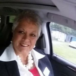 Meet your Posher, Janet